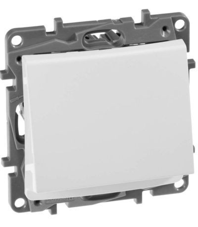 Выключатель карточный Legrand Etika с выдержкой времени и подсветкой белый 672293