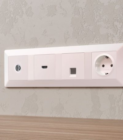 Комплект механизма TV розетки оконечной экранированной 5-1000MHz 3dB Alfa Жемчуг Quant Ambrella Volt MA213005 (AP2130, VM199)