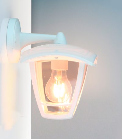 Уличный настенный светильник General GWL-E27-M-IP65 662497